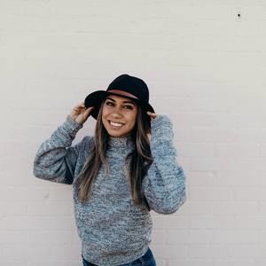 Meet your Posher, Tori